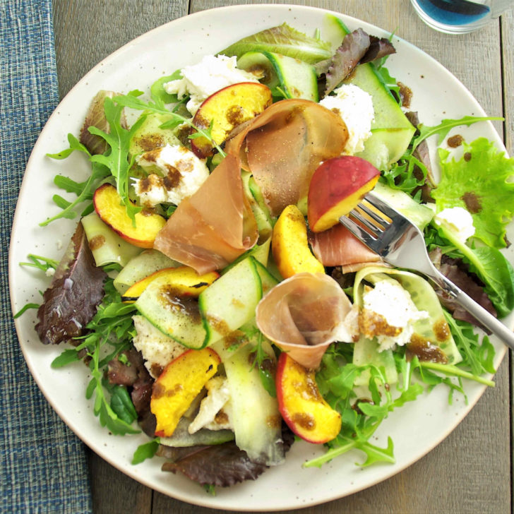 Salad Jambon Cru Pêches Mozzarella Cured Ham Peaches Mozzarella Salad